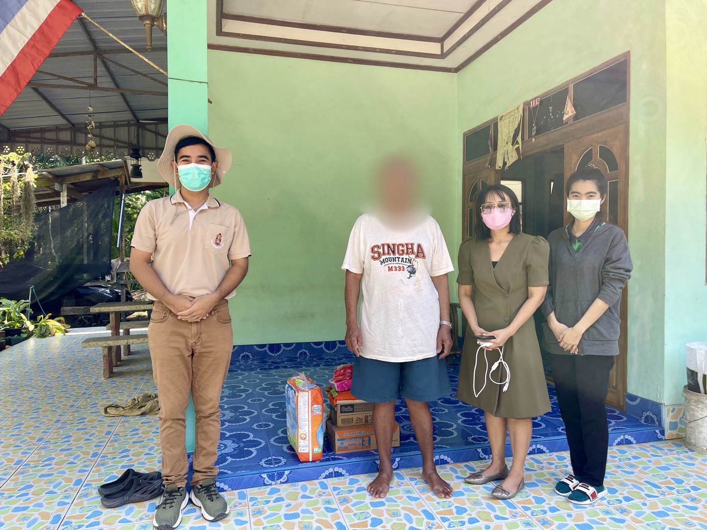 วันที่ 31 มกราคม  2567
องค์การบริหารส่วนตำบลท่าข้าม ร่วมกับ บ้านพักเด็กจังหวัดสุราษฎร์ธานี นำสิ่งของจำเป็นมอบให้กับครอบครัวเด็กในพื้นที่ตำบลท่าข้าม