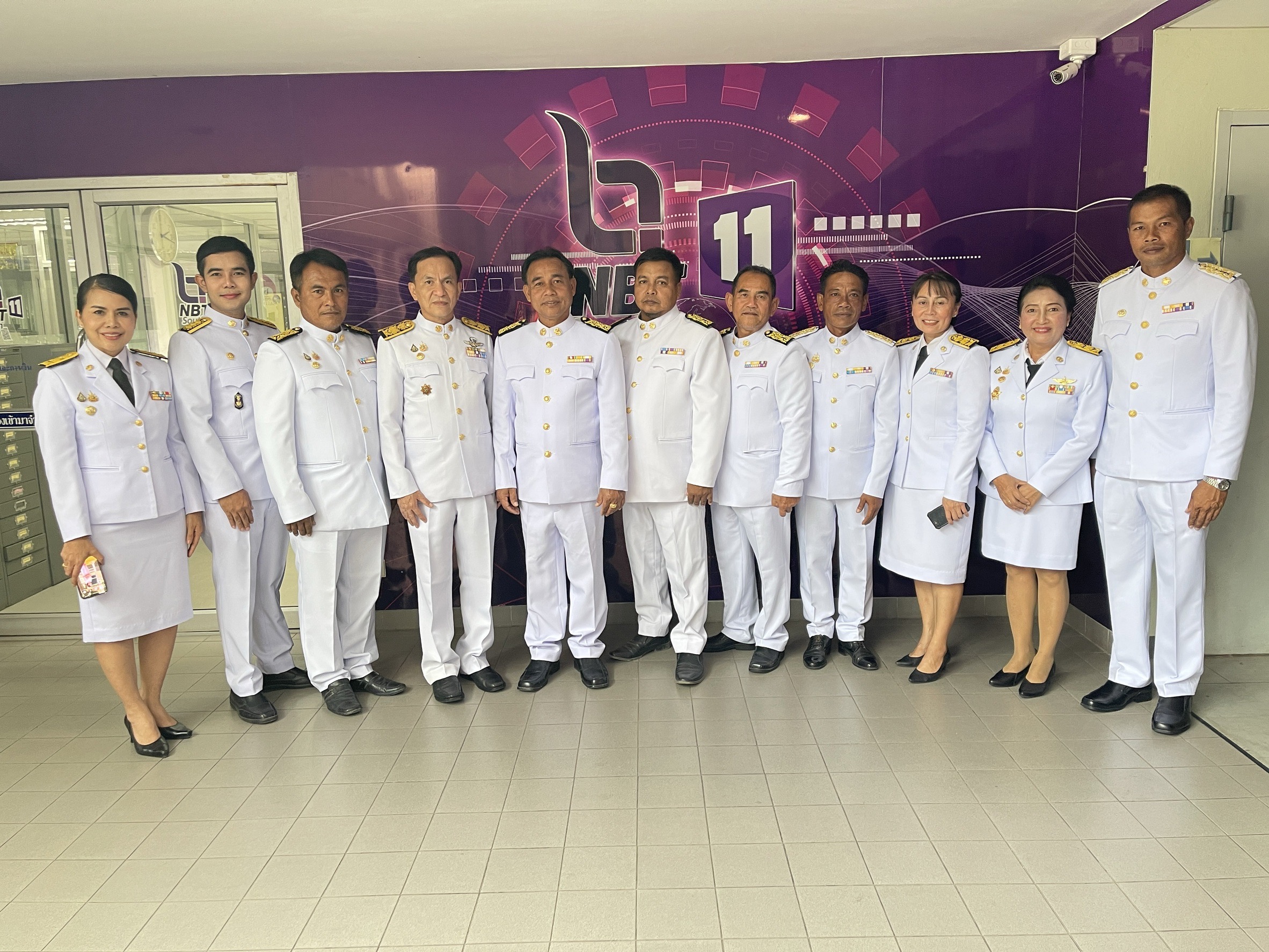 องค์การบริหารส่วนตำบลท่าข้ามเข้าร่วมบันทึกเทปโทรทัศน์ถวายพระพรชัยมงคลเนื่องในโอกาสวันเฉลิมพระชนมพรรษา สมเด็จพระบรมราชชนนีพันปีหลวง 12 สิงหาคม 2567
     วันที่ 25 กรกฎาคม 2567 เวลา 14.00 น. นายอมฤต นิจอาคม นายกองค์การบริหารส่วนตำบลท่าข้าม นำคณะผู้บริหาร ร่วมบันทึกเทปโทรทัศน์รายการพิเศษ ถวายพระพรชัยมงคล เนื่องในโอกาสวันเฉลิมพระชนมพรรษาสมเด็จพระนางเจ้าสิริกิตติ์ พระบรมราชินีนาถ พระบรมราชชนนีพันปีหลวง 12 สิงหาคม 2567 ณ ห้องแสดงใหญ่สถานีวิทยุโทรทัศน์แห่งประเทศไทย จังหวัดสุราษฎร์ธานี