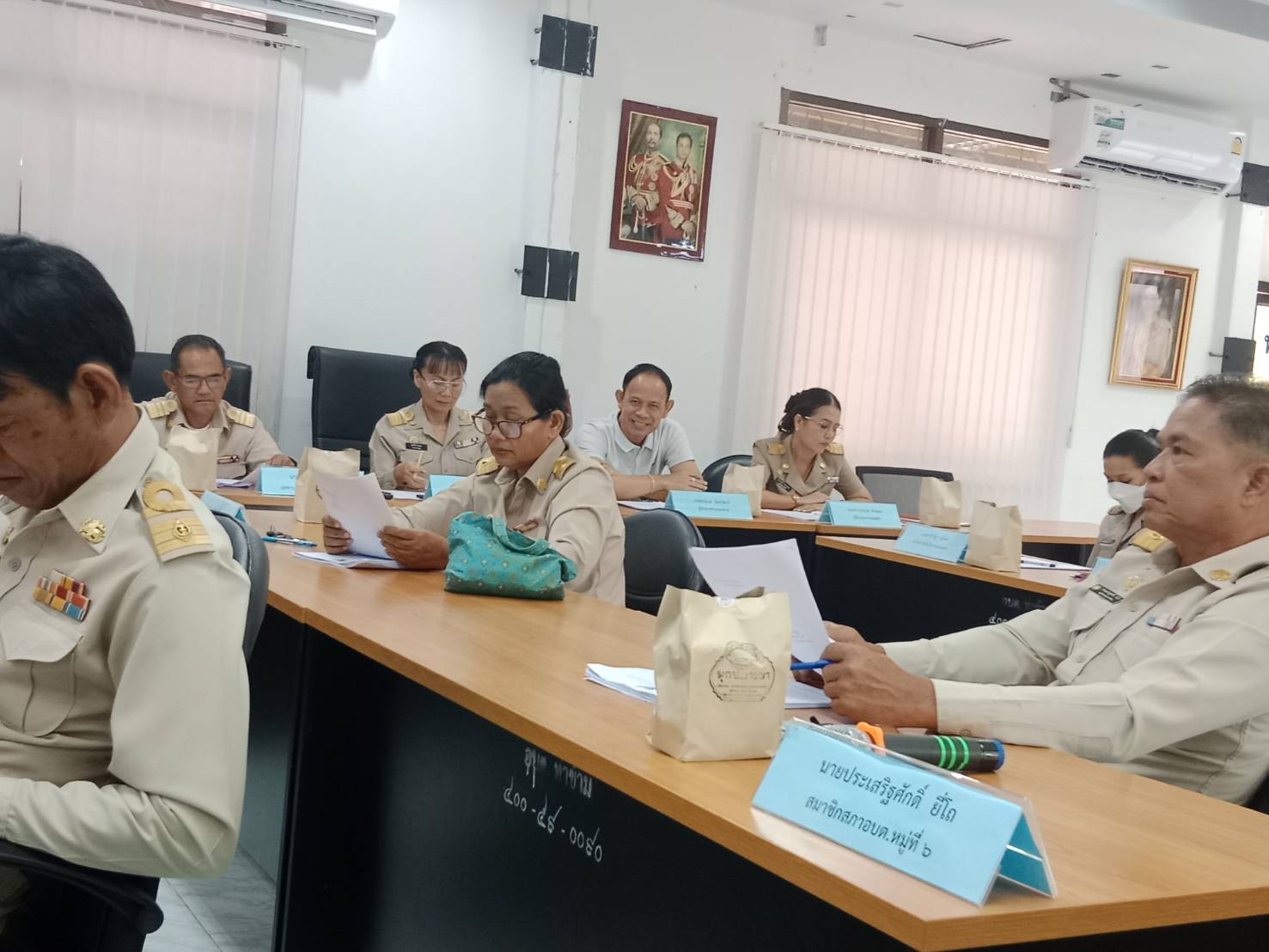 สภาองค์การบริหารส่วนตำบลท่าข้าม ได้มีการประชุมสภาฯ สมัยวิสามัญ สมัยที่ 3 ครั้งที่ 1  วันที่ 27 กันยายน 2566  ณ ห้องประชุมสภาองค์การบริหารส่วนตำบลท่าข้าม